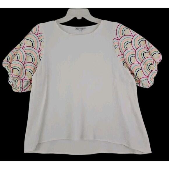 See N Be Seen ~Woman Size M~ White Textured Embroidered Puff Short Sleeve Cotton - Picture 10 of 13